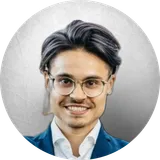 Tobias Grünfelder, Researcher, diversity trainer and magician